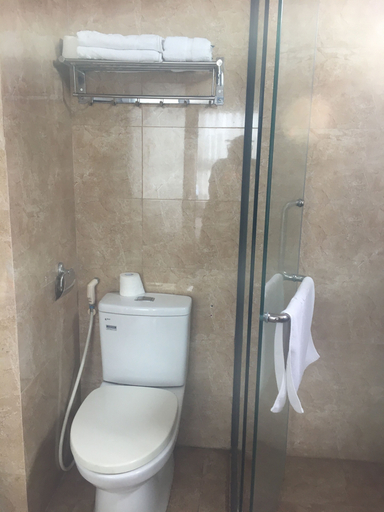 Bathroom 4, The Phoenix Hotel Nha Trang, Nha Trang