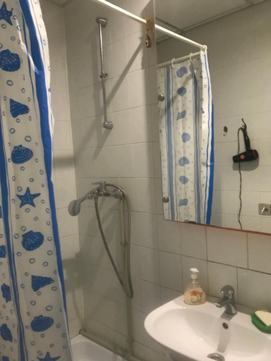 Bathroom 5, ArArAt-PODOL Hostel KYIV, Podil's'kyi