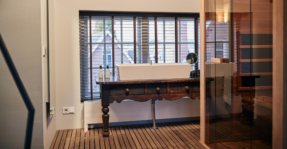 Bathroom 3, HUISJES AAN DE AMSTEL - Your home away from home, Amstelveen
