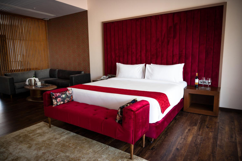 Bedroom 3, Kimmane Luxury Resort, Shimoga