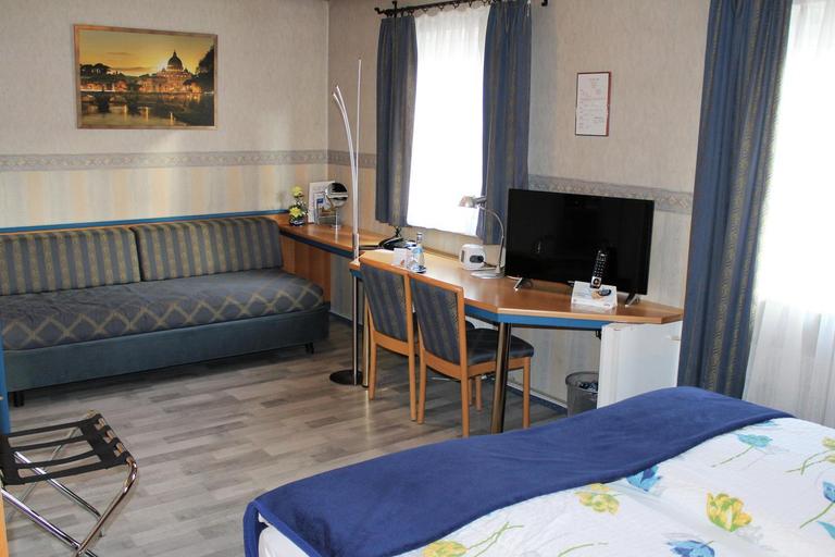 Others 5, Hotel Restaurant Post Italia, Zollernalbkreis