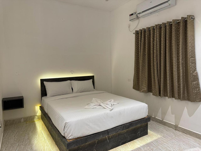 Bedroom 2, La Tamara Suite - TIE Hotels & Resorts, Viluppuram