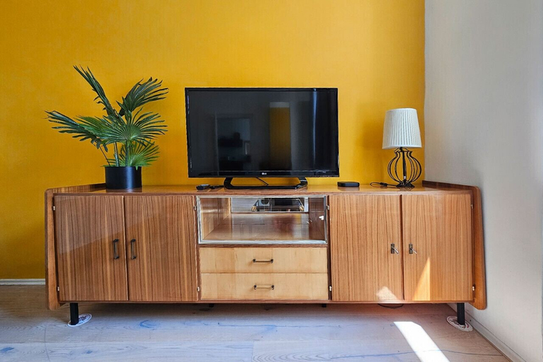Others 4, Yellow Palm - 60m2 - cozy, central with a green view, Wien