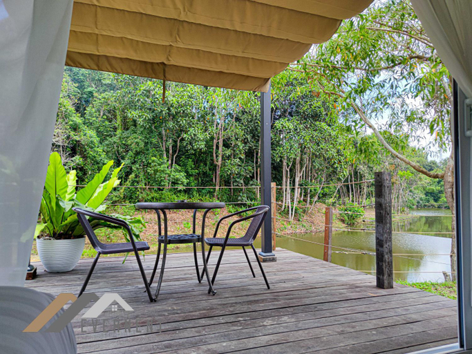 Others 3, Evernent Lakeside Hideout, Miri