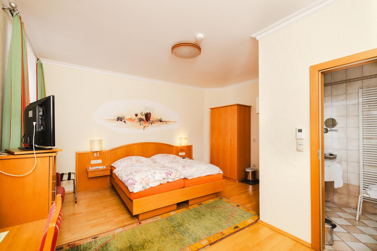 Bedroom 2, Ferien beim Steiner, Murau