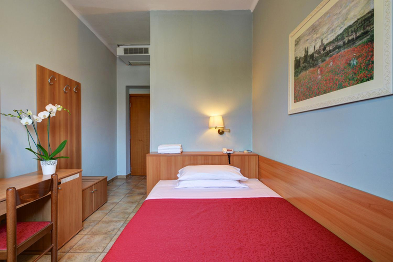 Bedroom 10