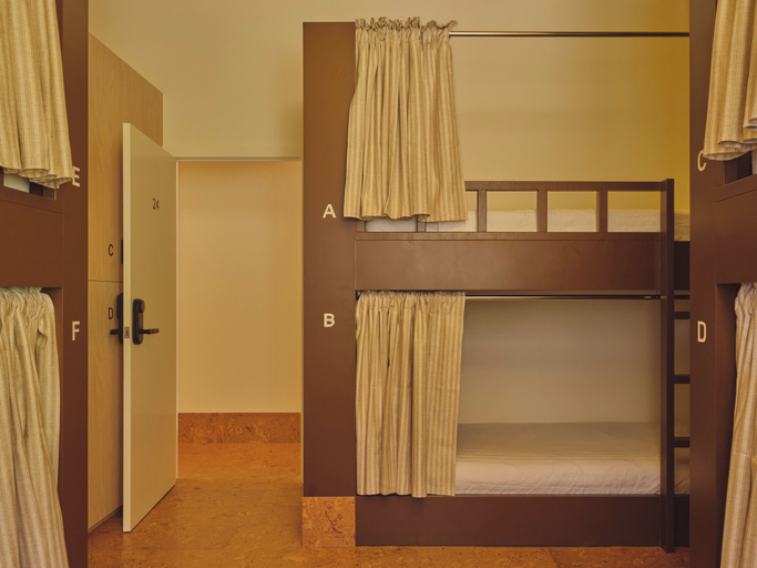 Others 4, Halse Lodge, Noosa - Noosa-Noosaville
