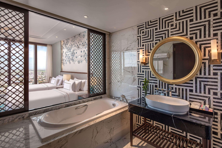 Bathroom 21