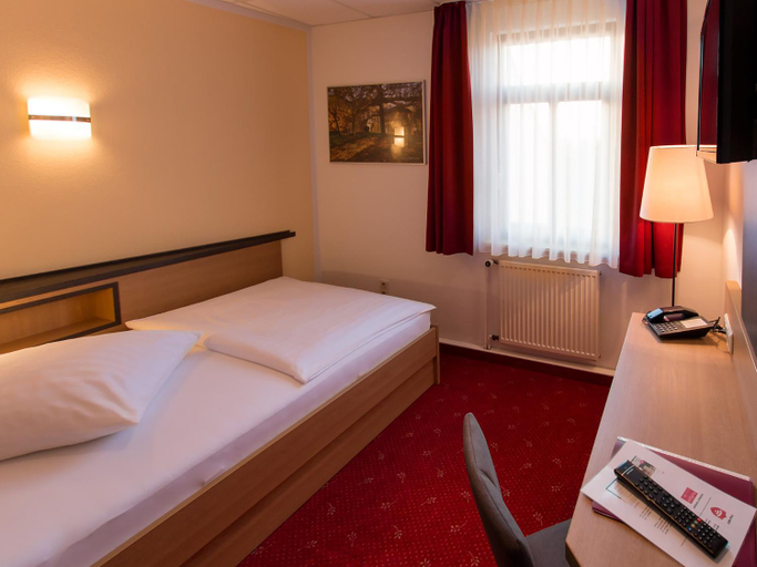 Bedroom 2, Hotel Pension Treppengasse Nr. 5, Altenburger Land