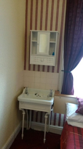 Bathroom 3, The Derby Hotel, Blackpool