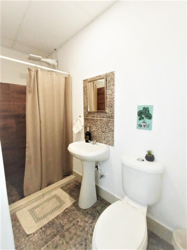 Bathroom 4, La Maja Suites, Centro