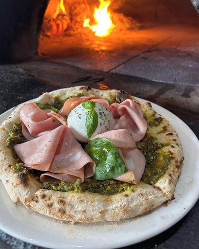 Food & Drinks 5, 16 Scenic by Regional Escapes, South Barwon - Inner