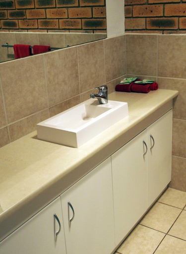 Bathroom 3, Sandhurst Motor Inn Bendigo, Gr. Bendigo - Inner West