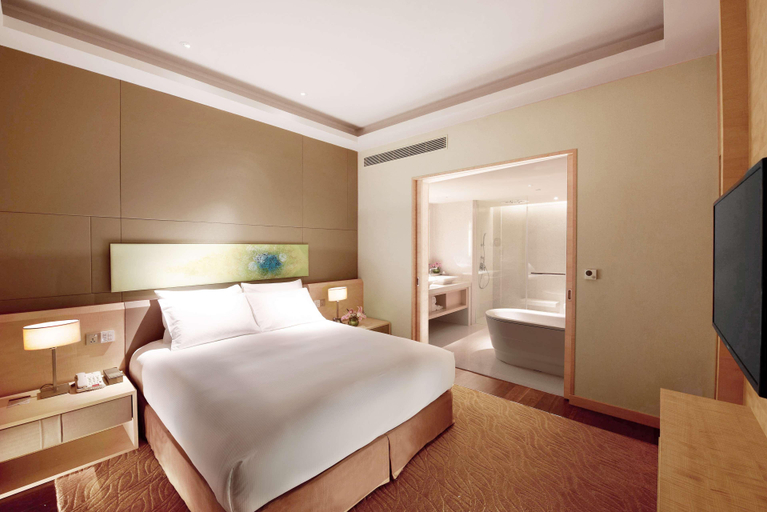 Bedroom 24