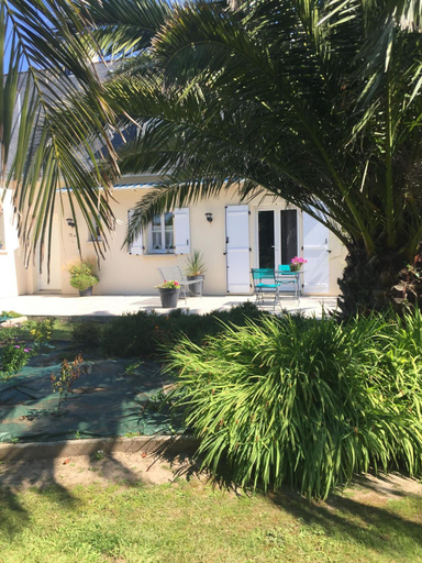 Others 2, Cote jardin des Charmilles, Manche