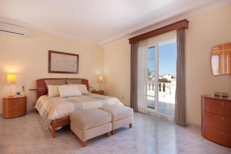 Bedroom 3, Villa Savanna, Baleares