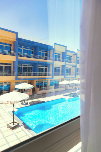 Exterior & Views 2, Hostmark aqua vista, Safaja