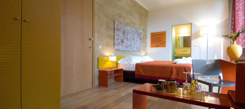 Others 4, Le Notti in Villa, Parma