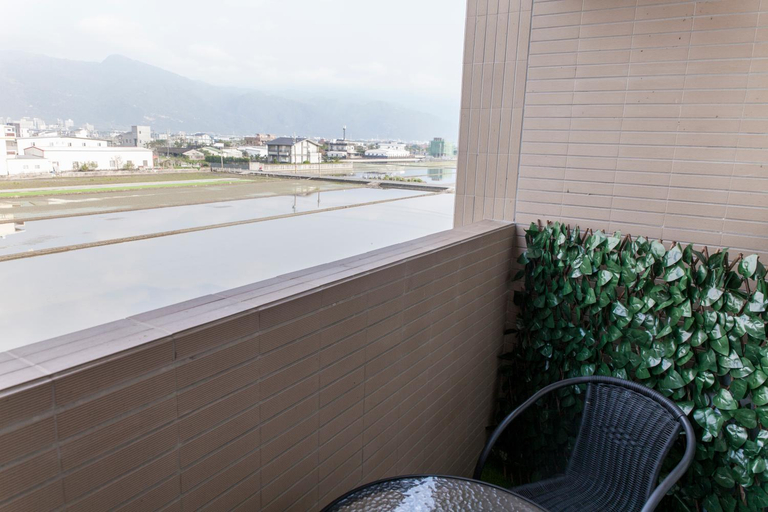 Others 2, Beyond Home, Yilan