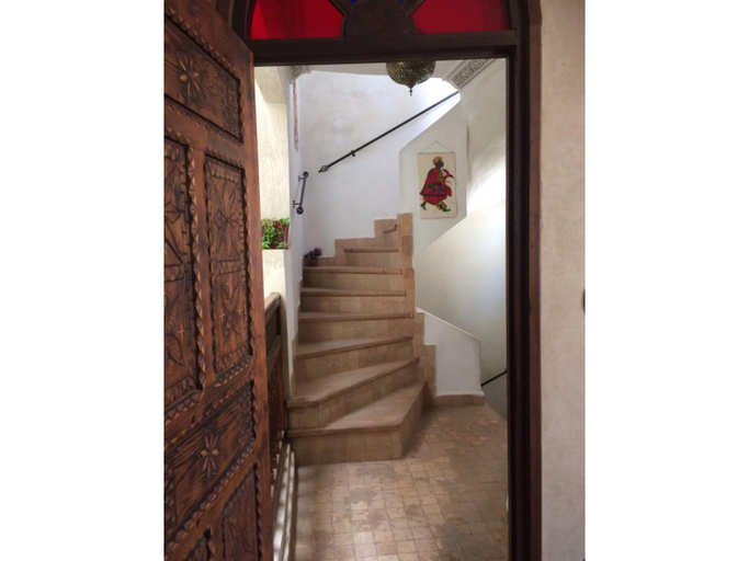 2, We are looking forward to welcoming you to our home, Essaouira