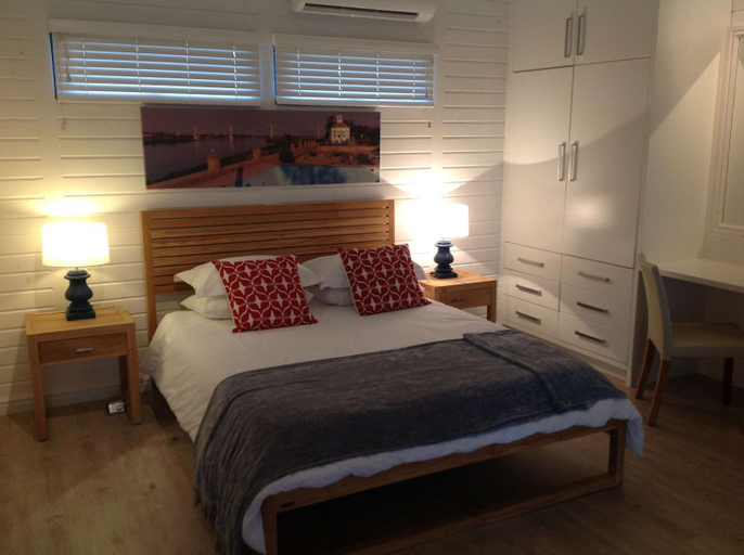Bedroom 9