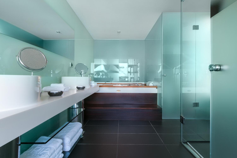 Bathroom 5, Adriana Hvar Spa Hotel, Hvar