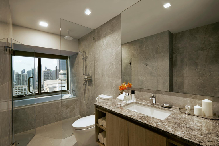 Bathroom 7