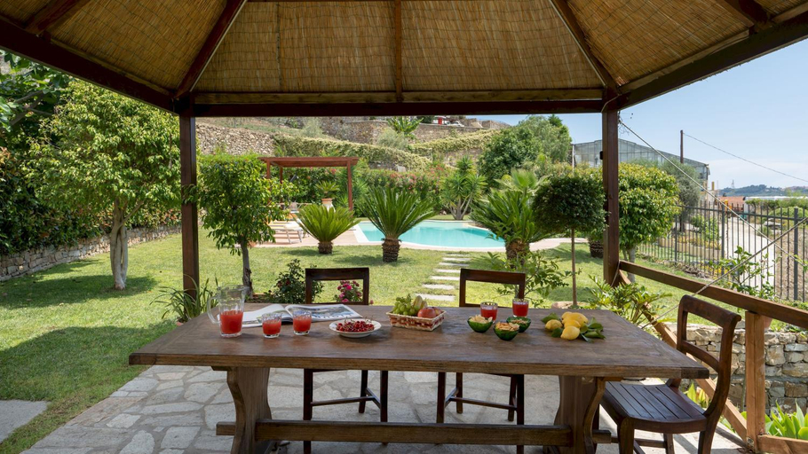 Exterior & Views 4, VILLA VITTORIO 6&2 Emma Villas, Imperia