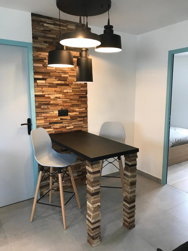 Dining Room 4