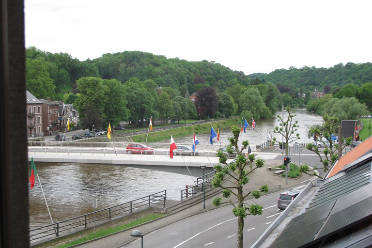 Others 4, Stone Station, Liège
