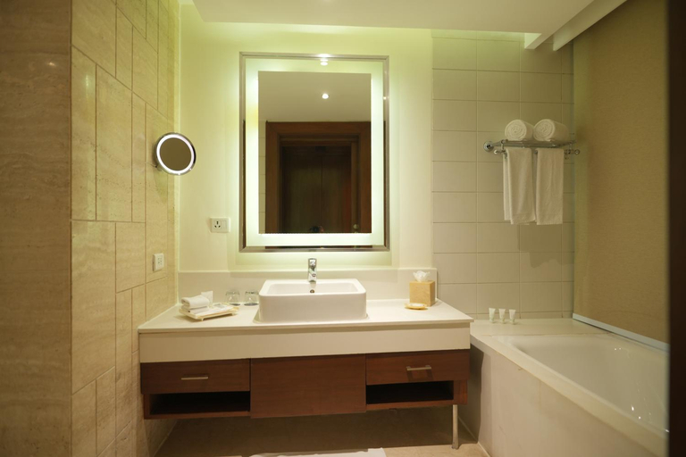 Bathroom 7