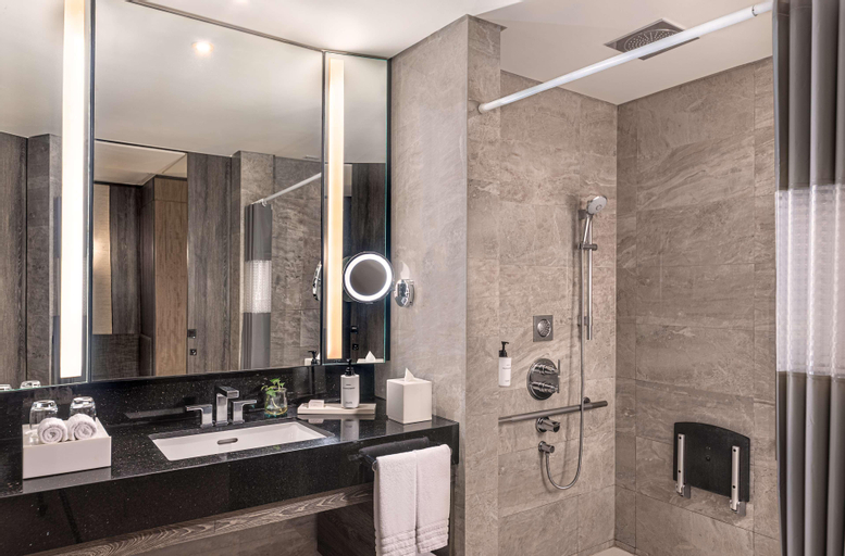 Bathroom 4