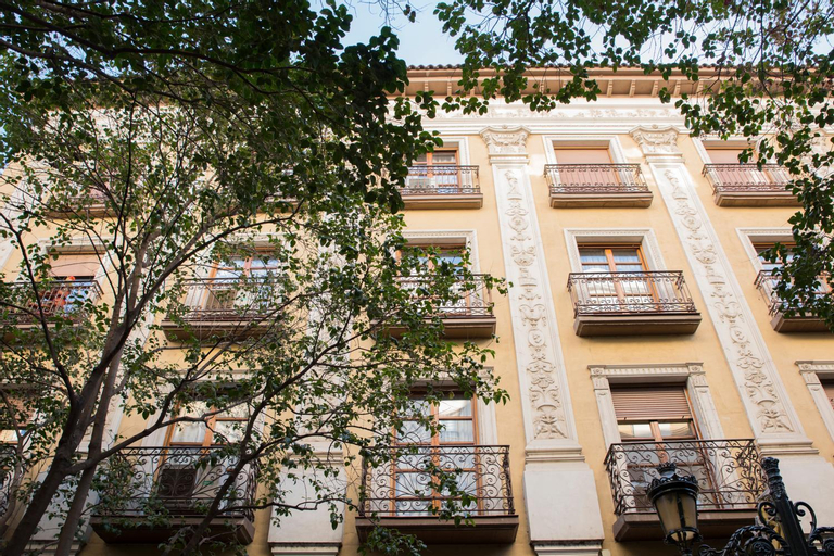 Apartamentos Sabinas Don Jaime, Zaragoza