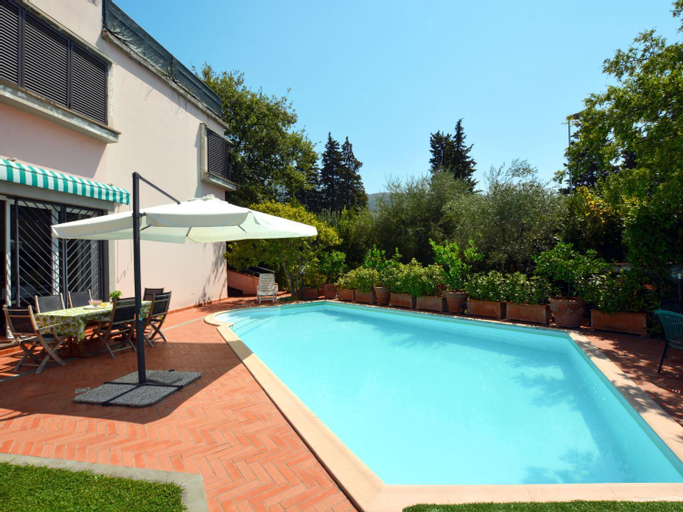 Holiday Home Villa Lucia by Interhome, Prato
