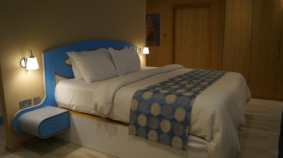 Bedroom 6