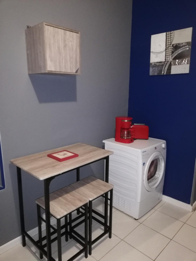Others 5, London City - Cosy apartment for 23 people, Aisne