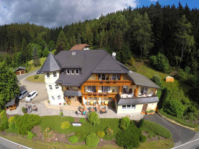 Others 5, Waldgasthof Lorchenmuhle UG, Kronach