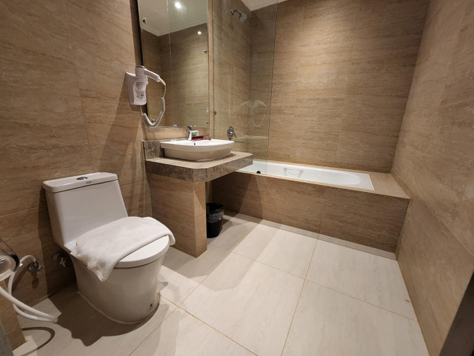 Bathroom 3
