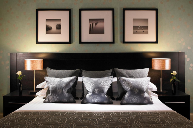 Bedroom 12