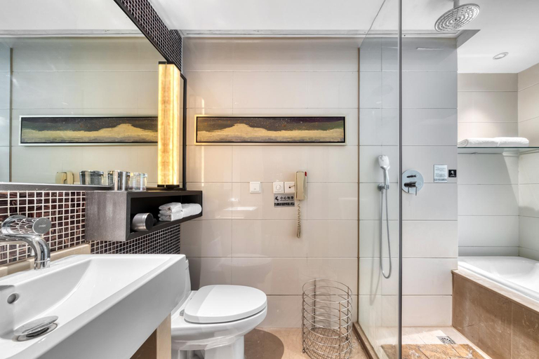 Bathroom 4, Yiwu International Mansion Hotel, Jinhua