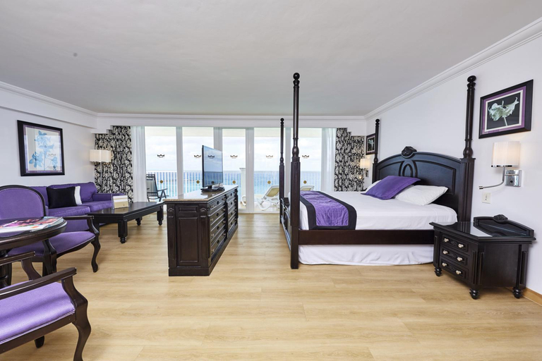 Bedroom 3, Riu Palace Paradise Island - Adults Only - AI