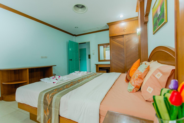 Bedroom 6