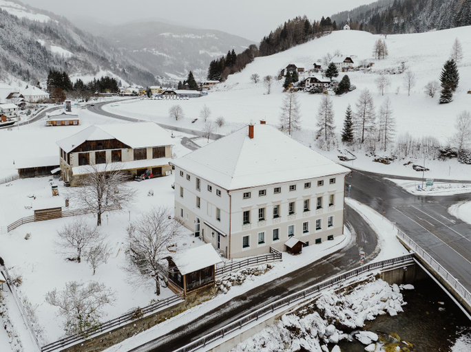 Others 4, Ferien beim Steiner, Murau