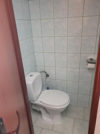 Bathroom 3, Hotel Sudety, Nysa