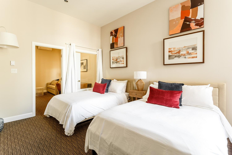 Bedroom 24