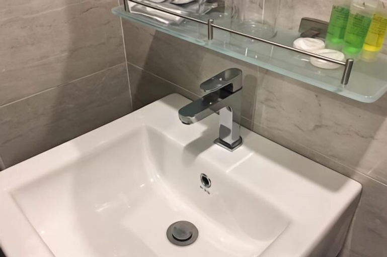 Bathroom 6