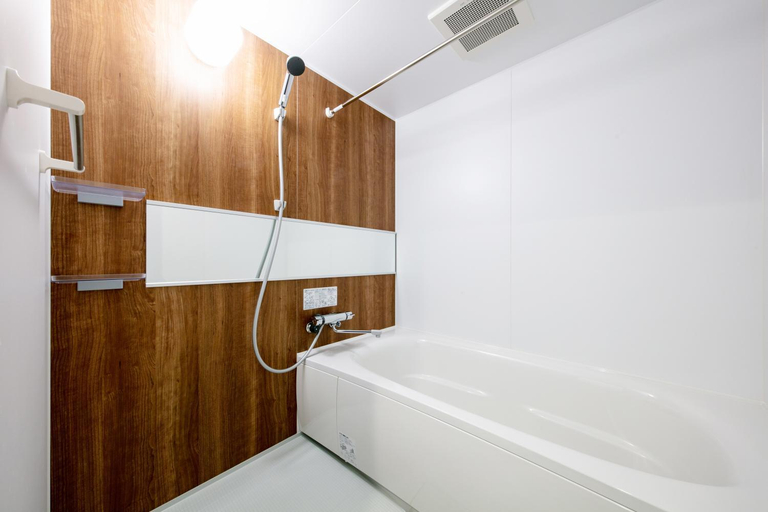 Bathroom 4