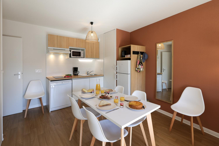Dining Room 2