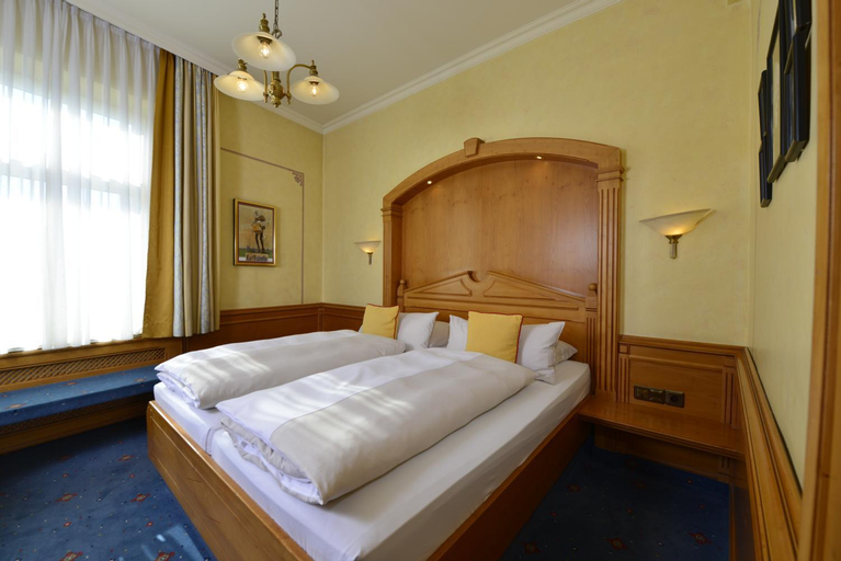Bedroom 11