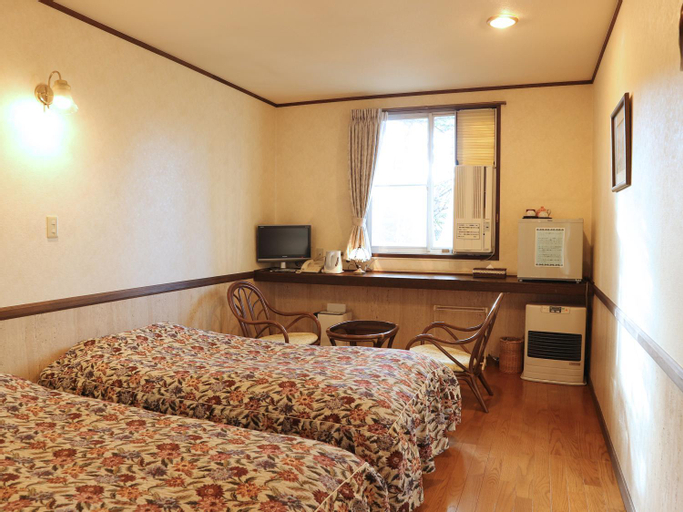 Bedroom 6